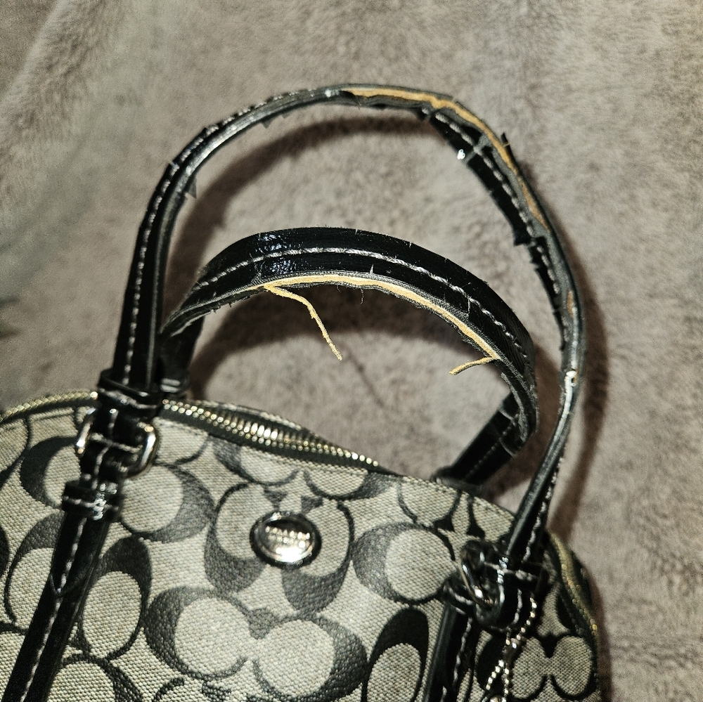 COACH Peyton Signature Cora Domed Satchel Black Grey Monogram Bag F24606 Clean - Picture 6 of 11